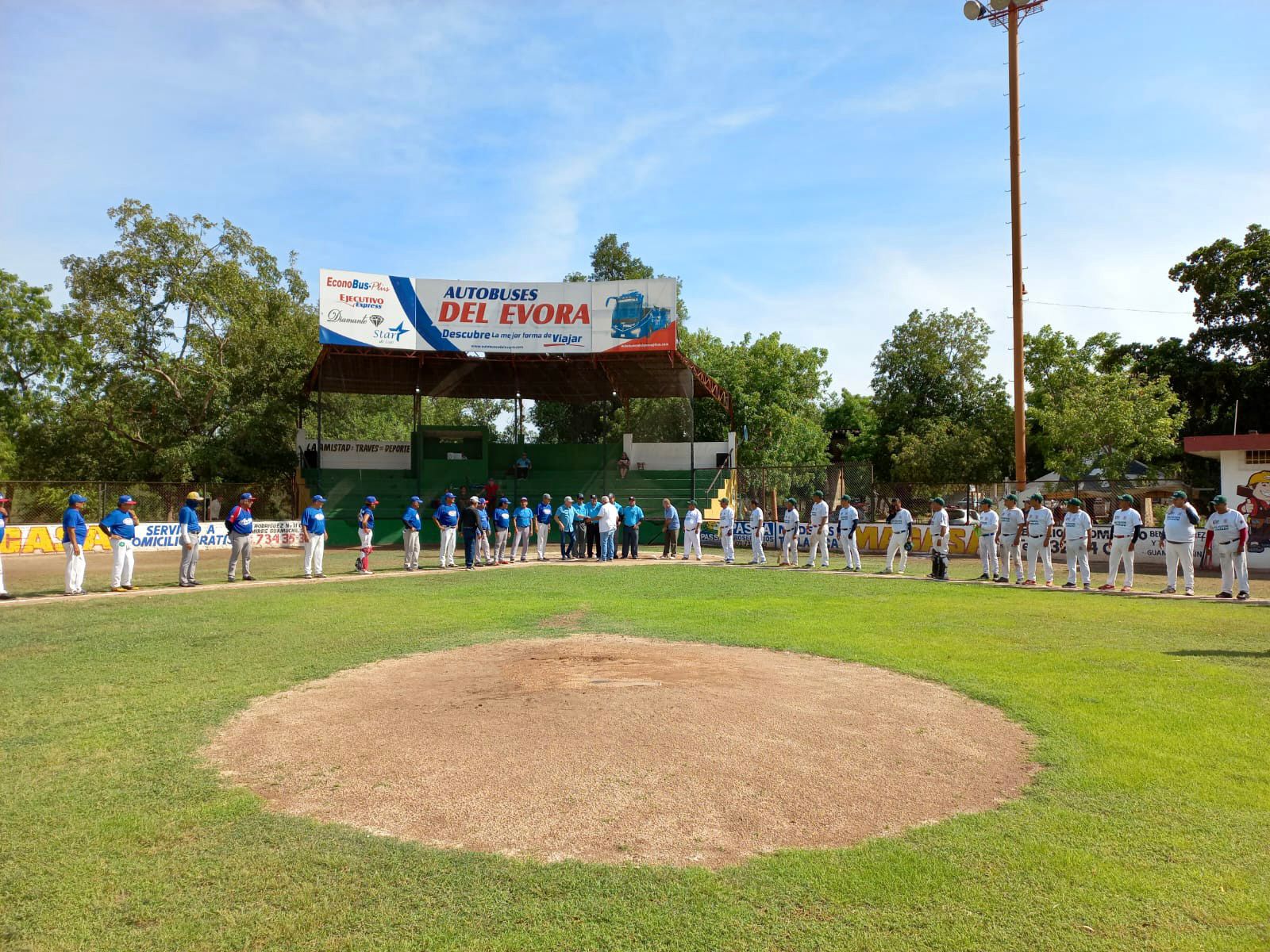 ¡Son campeones! Navolato se corona en el Estatal de Beisbol 60 años y más