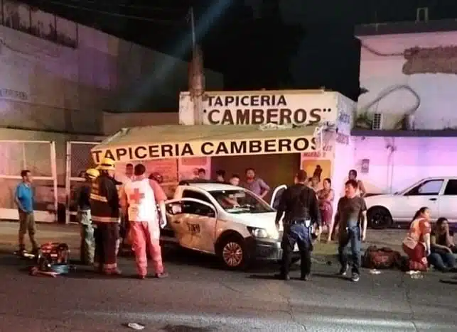 Choque sobre la Álvaro Obregón deja a una mujer lesionada, en Culiacán