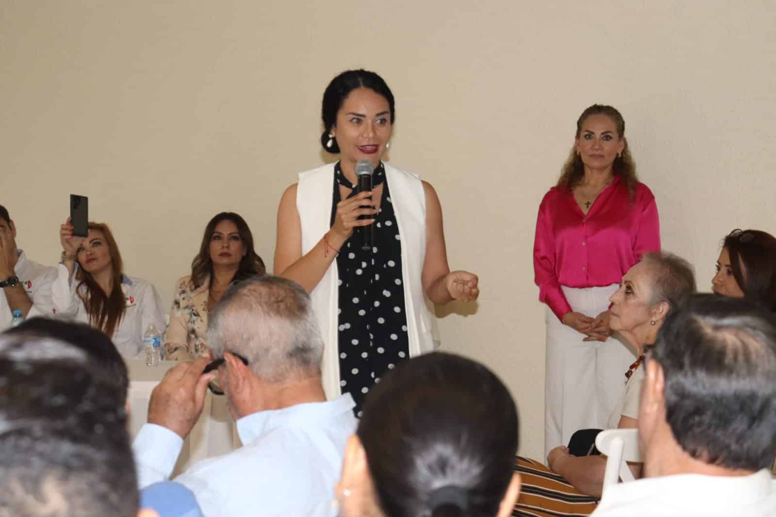 Priistas muestran su apoyo a Enrique de la Madrid, pero también lo cuestionan sobre el futuro de México