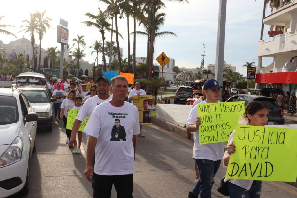 "¡David, escucha, tu familia te busca!" Familiares y amigos de David Garzón exigen que vuelva con vida