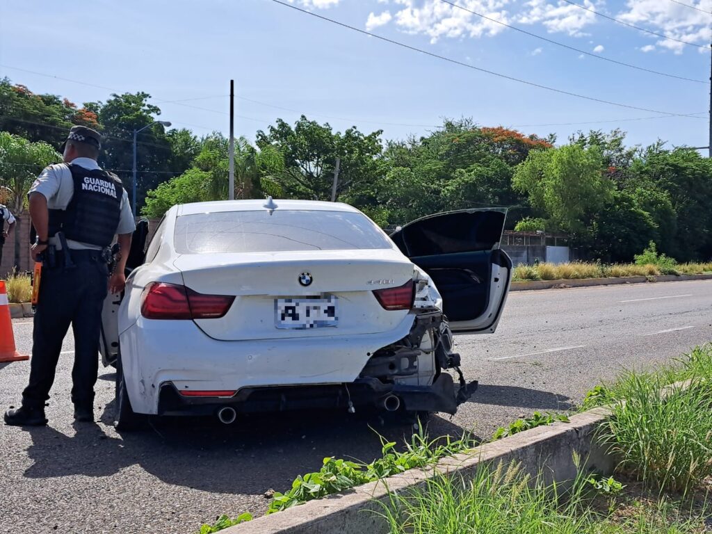 auto BMW robado y chocado (3)