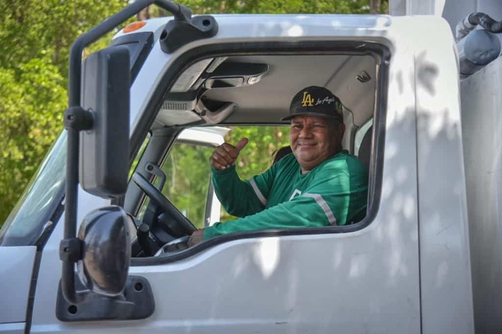 Trabajador de OP Ecología