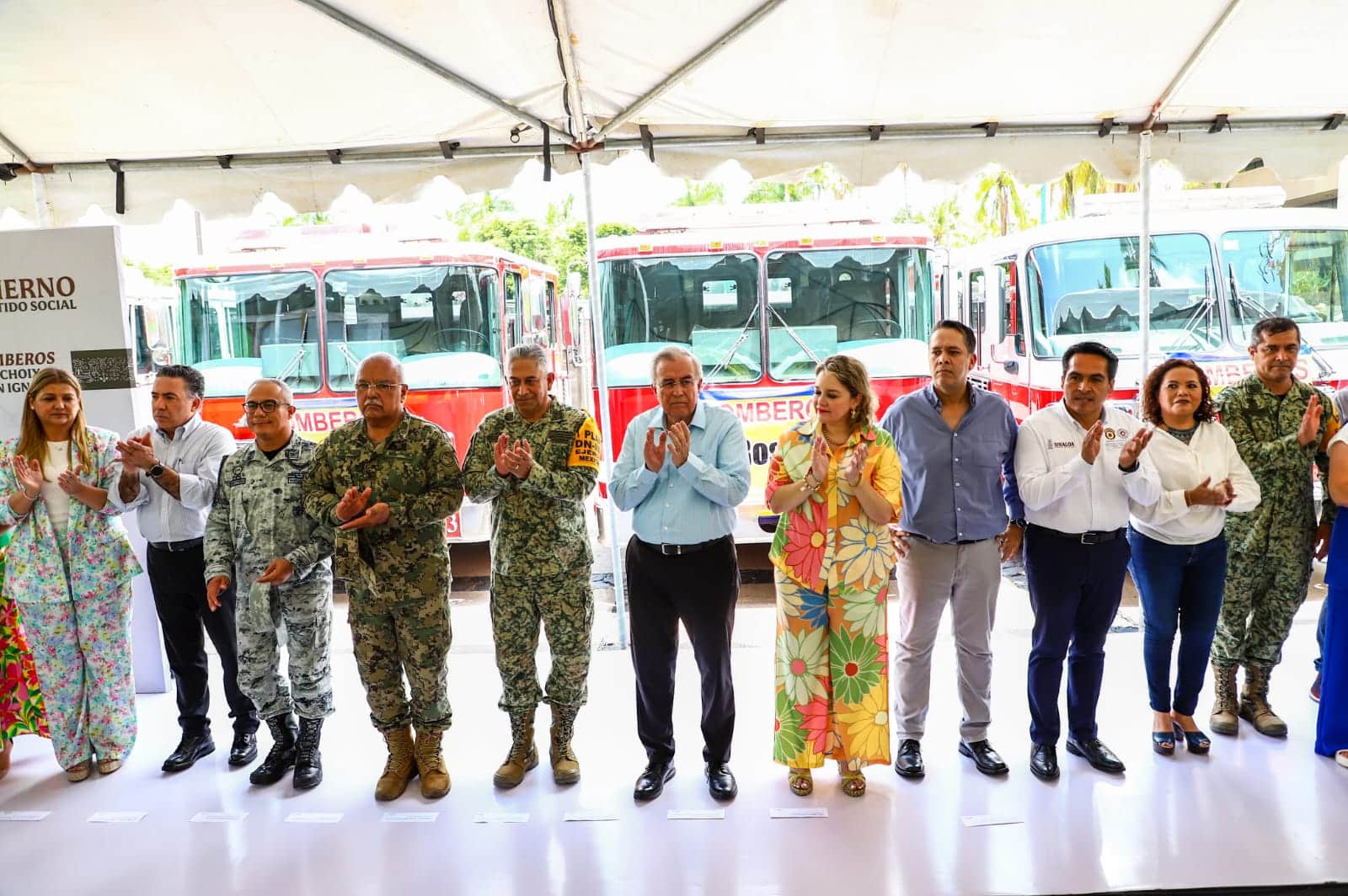 Gobernador y funcionarios públicos
