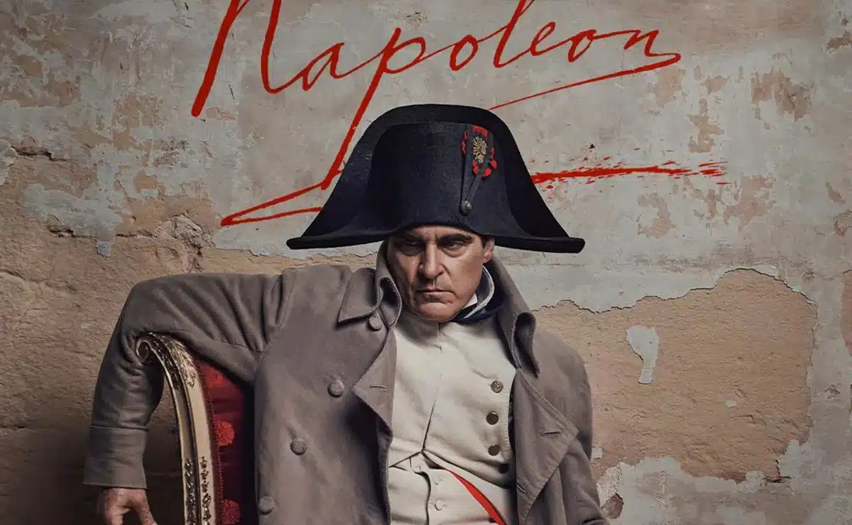 El actor Joaquín Phoenix en su nuevo papel como Napoleón