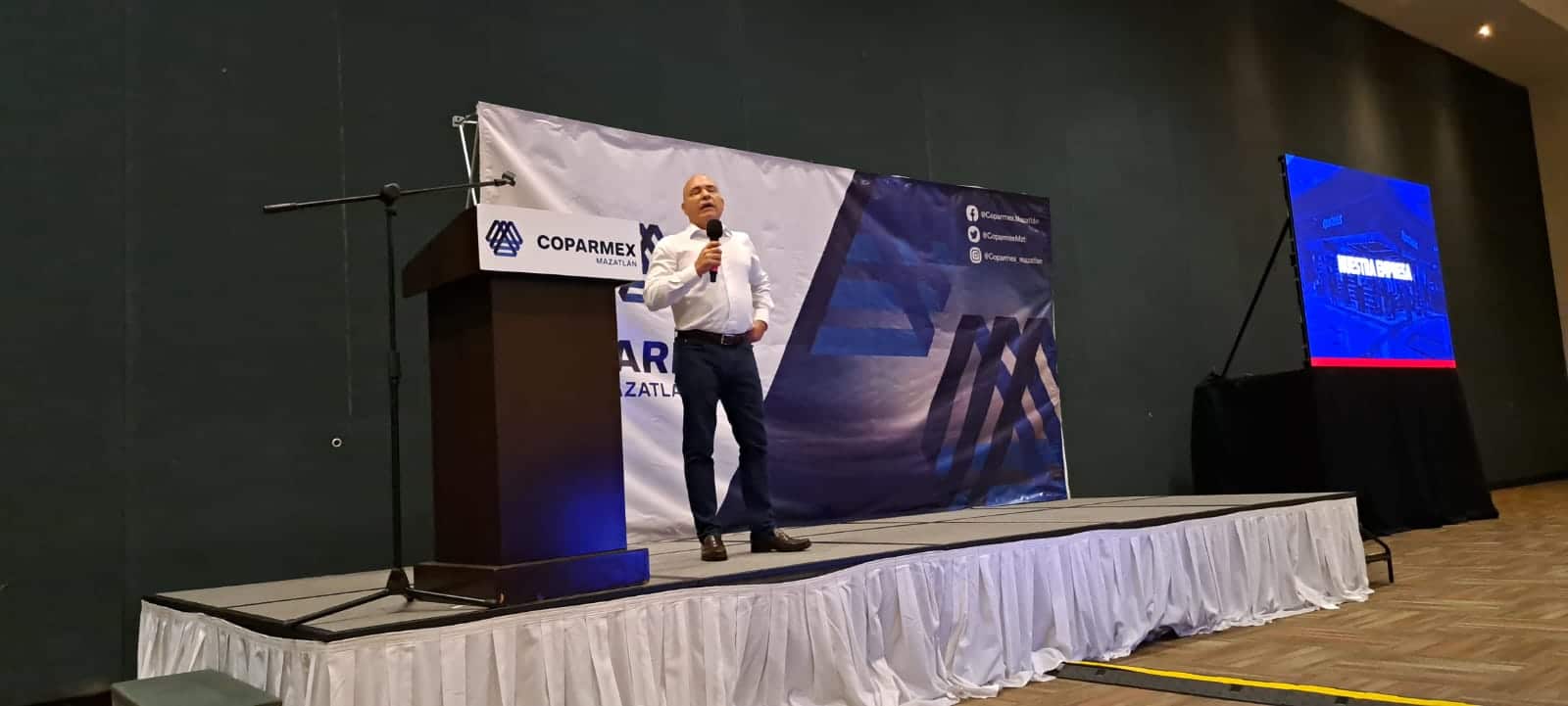 marco de la reunión mensual de Coparmex Mazatlán (1)
