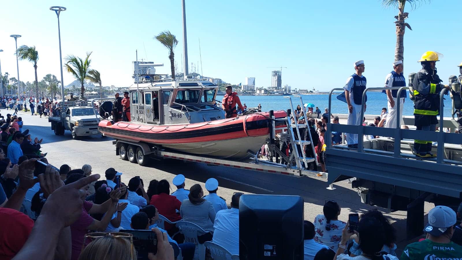 Secretaría de Marina Realizará operaciones anfibias, de búsqueda y rescate en la mar.