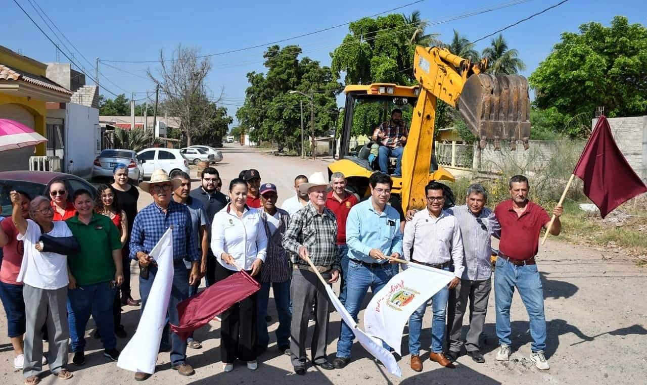 Inician pavimentación en Angostura