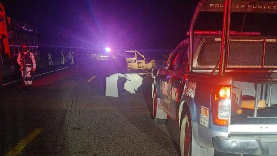¡Tragedia! Fallecen dos migrantes en accidente sobre la carretera Panamericana en Oaxaca