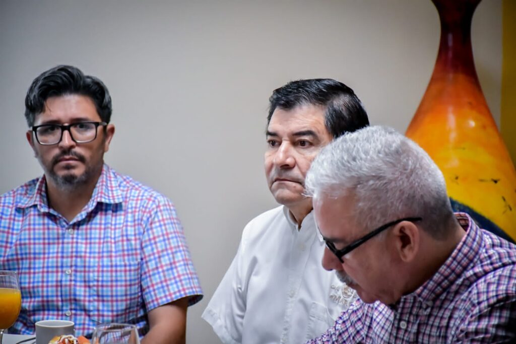 Reunión entre empresarios y autoridades de Mazatlán