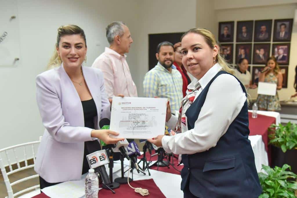 Entrega de Certificados del Registro Nacional de Turismo