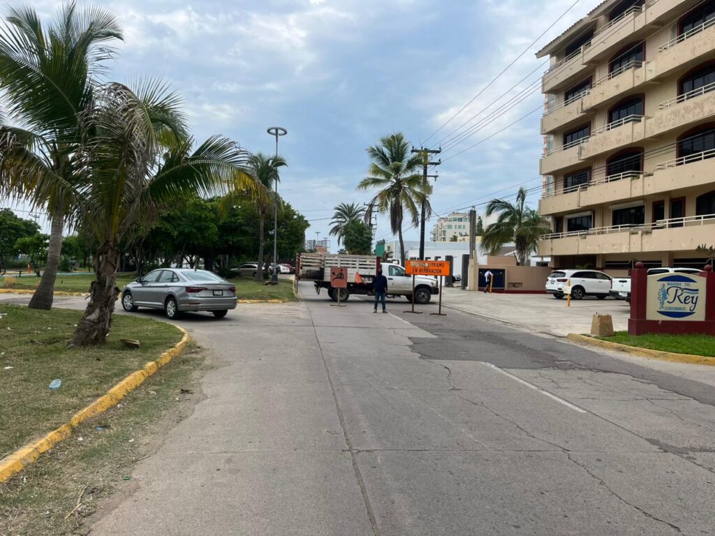 Cierre parcial de la avenida Sábalo Cerritos