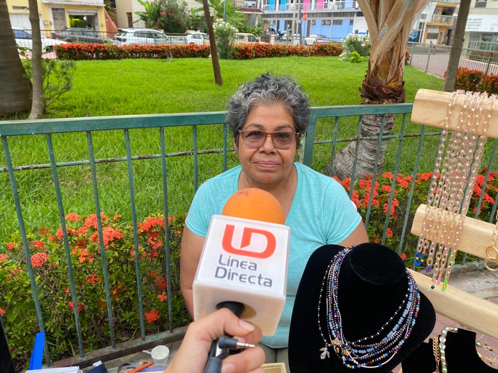 María de Jesús Murillo, emprendedora de artículos de bisutería a sus 72 años