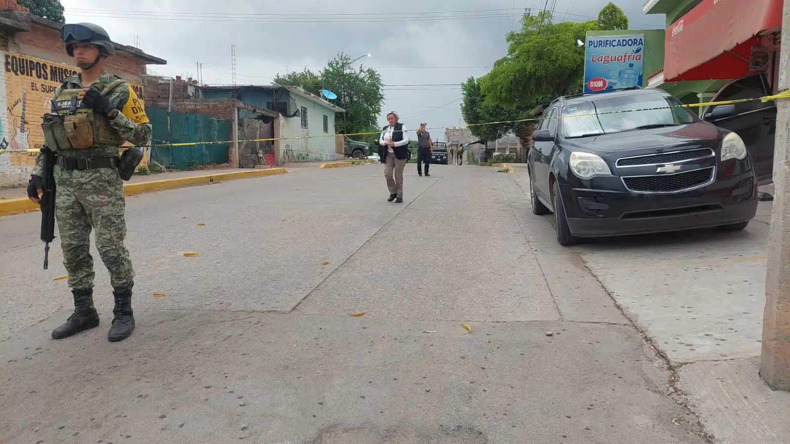 Mujer es baleada tras intento de asalto al sur poniente de Culiacán.