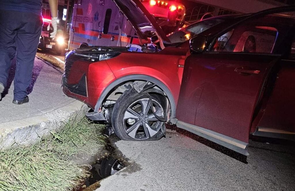 Una camioneta chocada