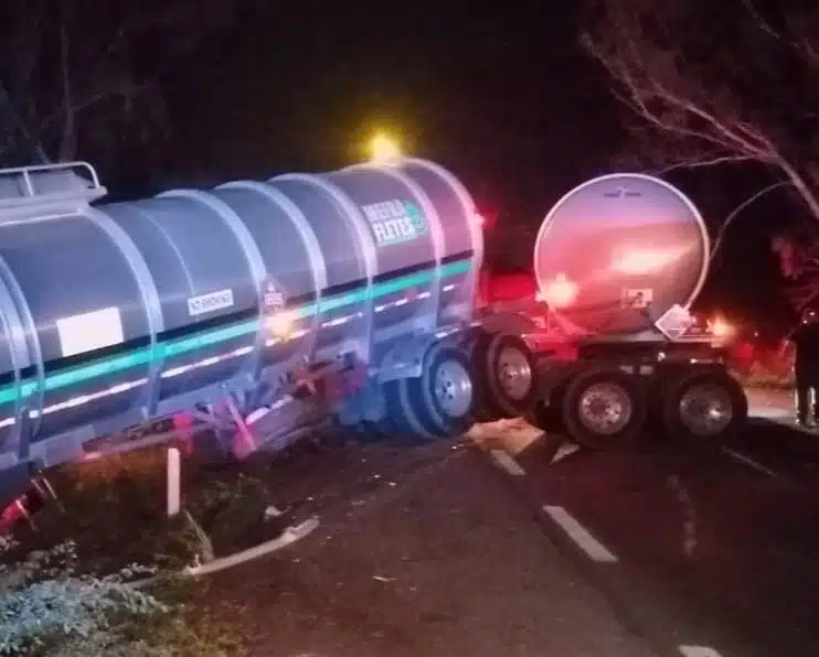 El accidente se registró sobre la maxipista Culiacán-Mazatlán.