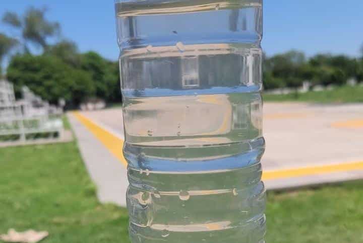 Botella de agua