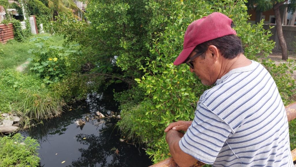 Ciudadano y aguas negras