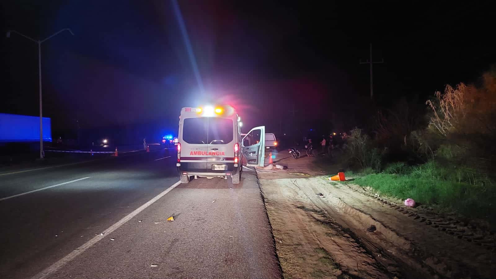 Los motociclistas perdieron la vida al ser atropellados cuando intentaban tomar la carretera Internacional México 15