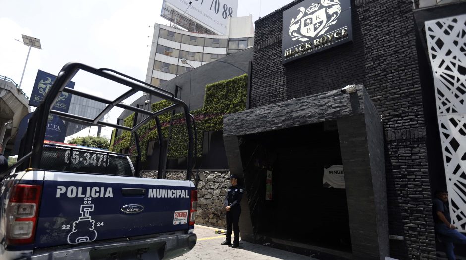 Gerente del Black Royce explica polvo verde en la bebida de Íñigo Arenas