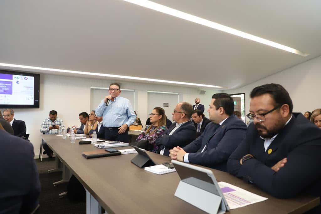 Integrantes de Ceaip Sinaloa durante elCEAIP con diagnóstico institucional en Sistema Nacional de Transparencia
