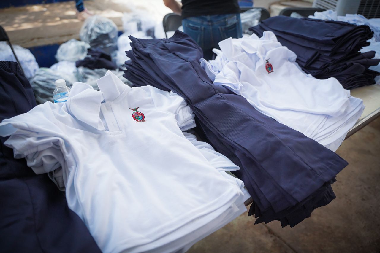 Uniformes gratuitos