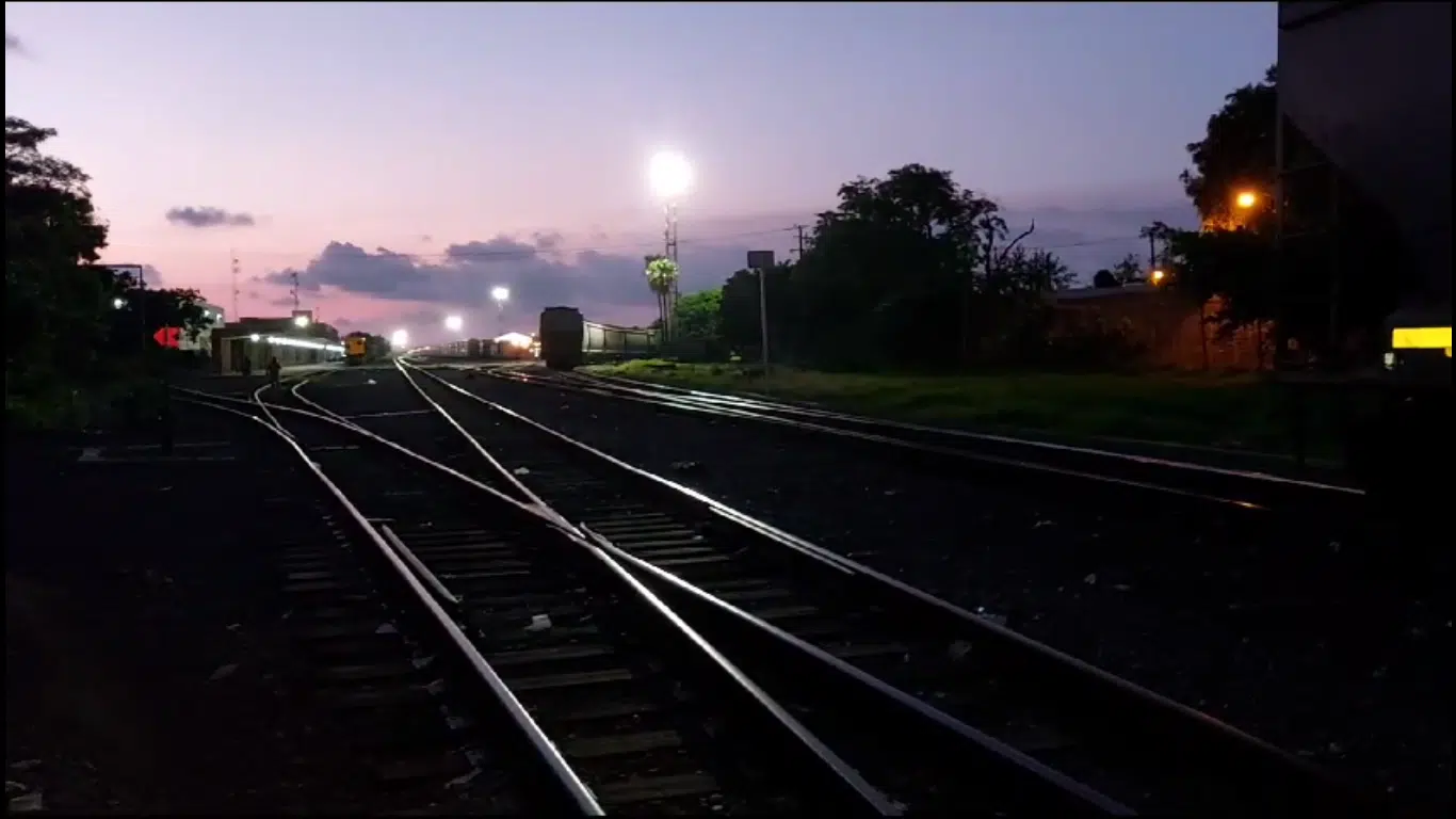 Vías del tren en el lugar donde ocurrió el accidente de amputación