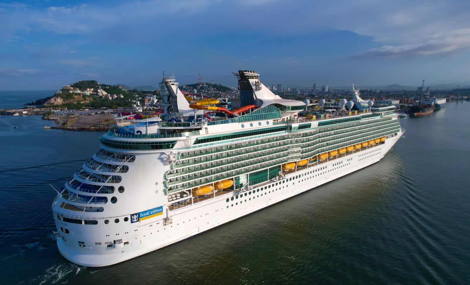 Crucero turístico en Mazatlán