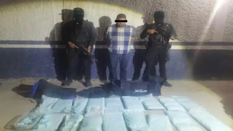 Detienen a hombre con miles de pastillas de fentanilo en Nuevo León
