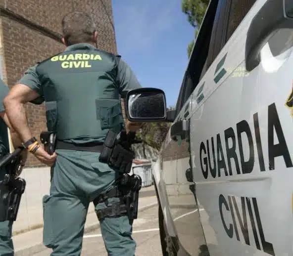 Detienen a seis por agresión sexual contra turista en España