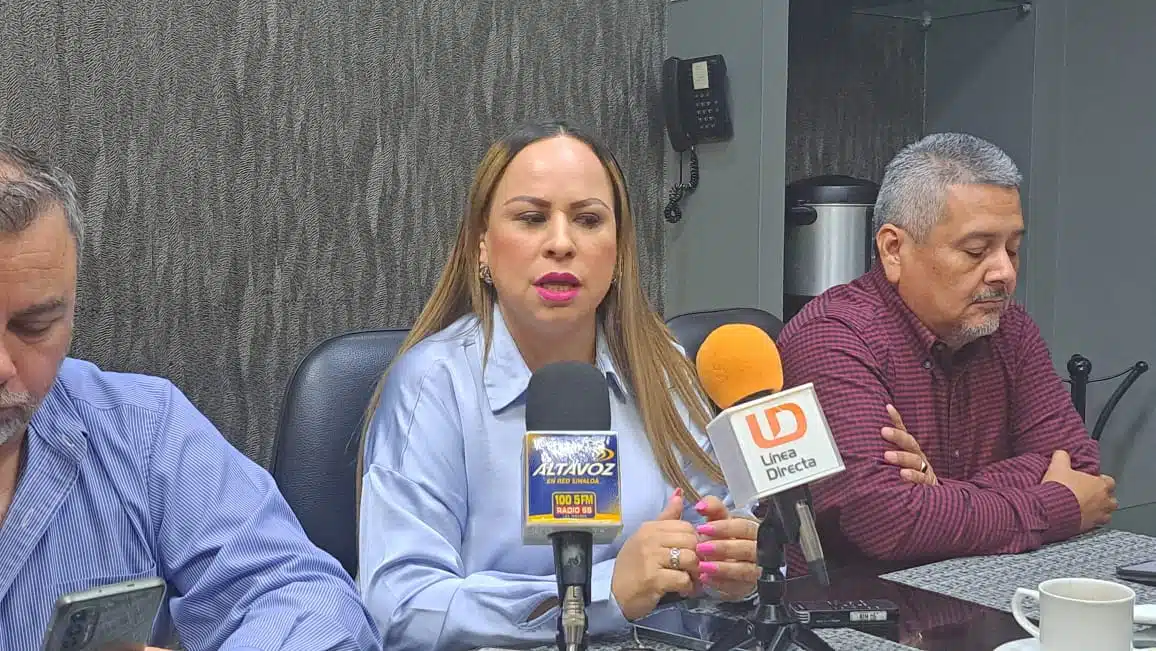 Dulce Ruiz Castro, presidenta de la Asociación Mexicana Jefas de Empresas en Los Mochis.
