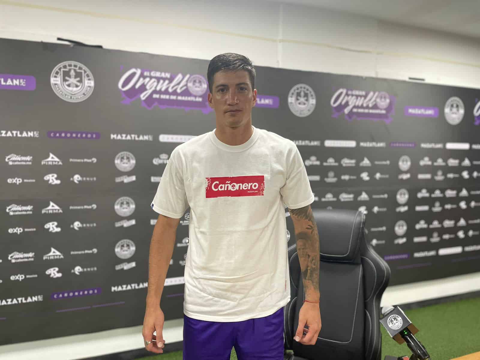El futbolista argentino Lucas Merolla