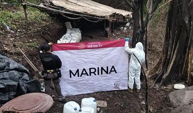 La Marina asegura dinamita