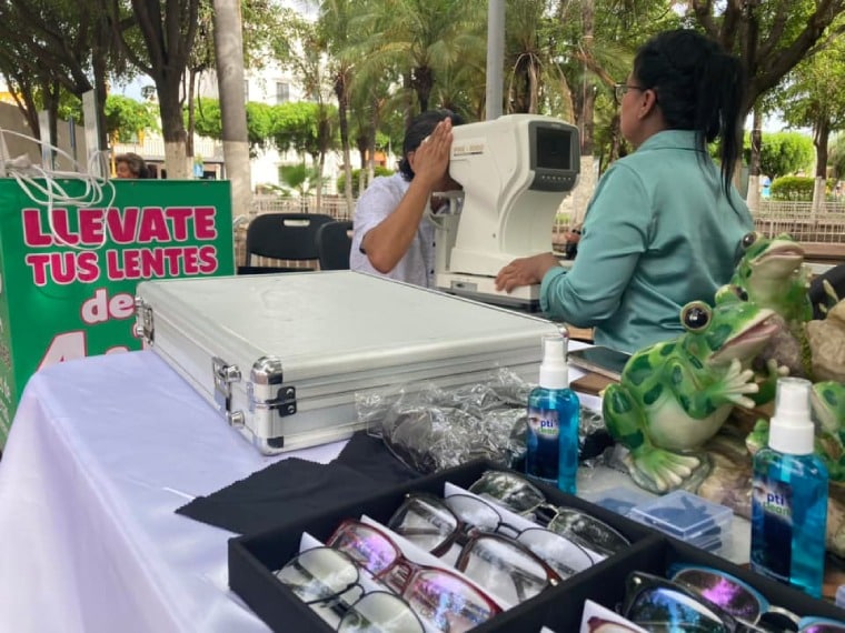 Realizan "Feria del Regreso a Clases 2023"