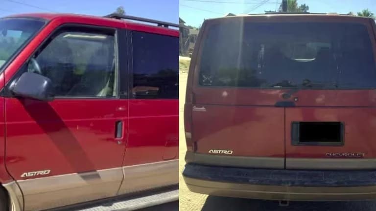 Hallan cadáveres con marcas de violencia y estrangulamiento en Tecate