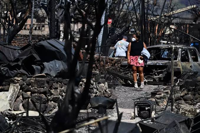 Hawái pide no viajar a Maui; hoteles hospedarán a evacuados 
