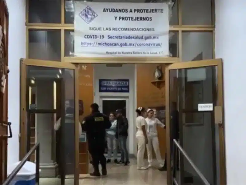 Hombres armados llegan a hospital de Michoacán y asaltan a trabajadores y familiares