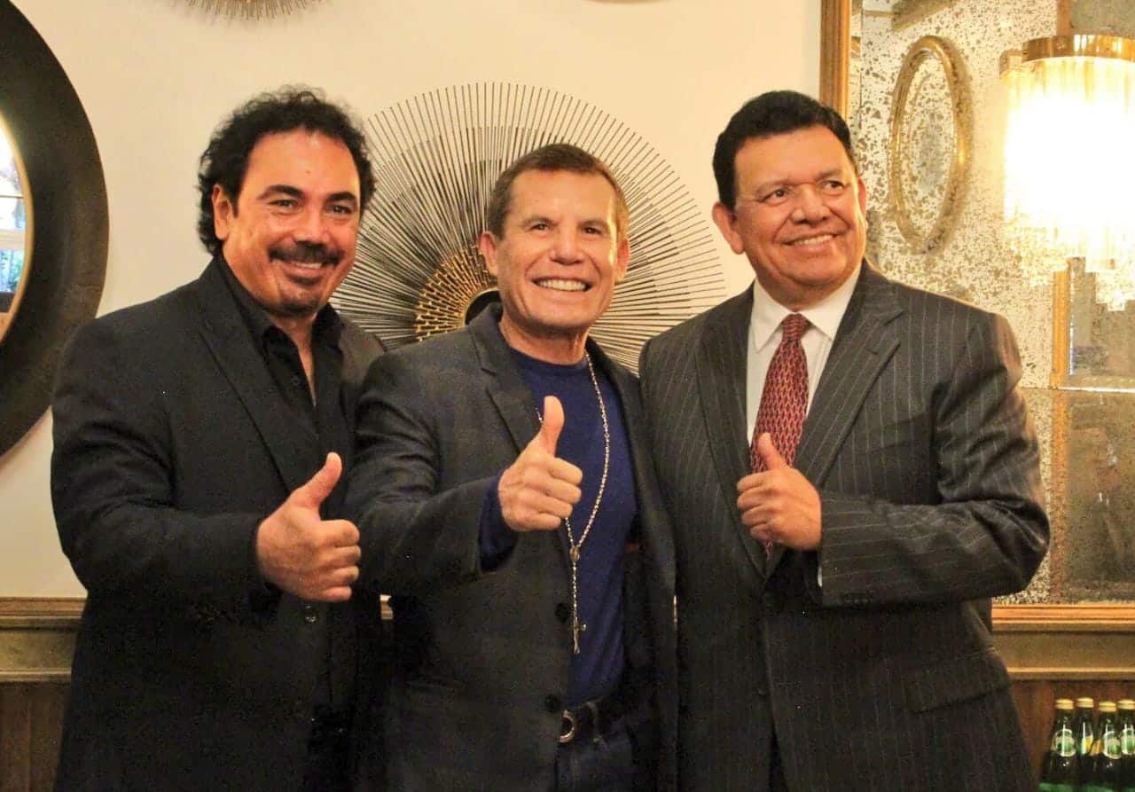El futbolista Hugo Sánchez, el boxeador JC Chávez y el beisbolista Fernando Valenzuela