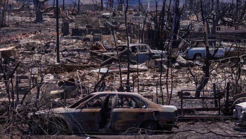 Incendios en Hawái ya suman 106 muertos