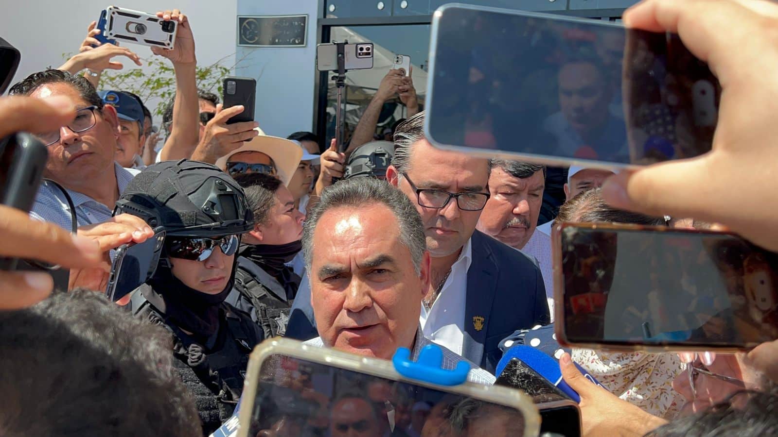 Personas y celulares