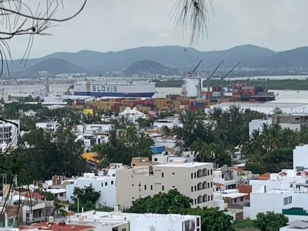 De acuerdo a los estudios de mercado que realiza la asociación hotelera, la percepción de Mazatlán es de una ciudad segura.
