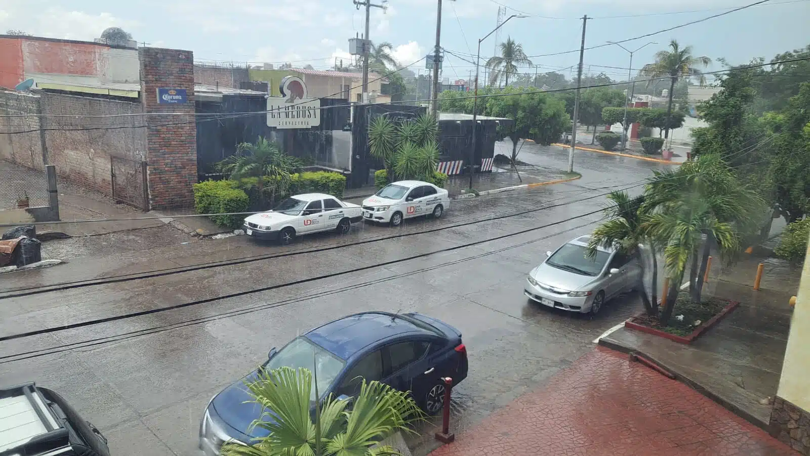 Calles de Guasave mojadas por lluvia