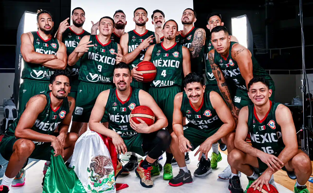 La Selección Mexicana de Basquetbol durante sesion de la FIBA2023