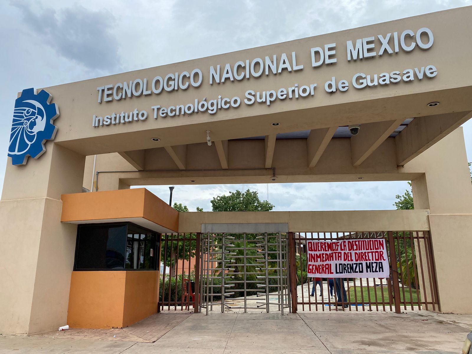 tomadas las instalaciones del Instituto Tecnológico Superior de Guasave