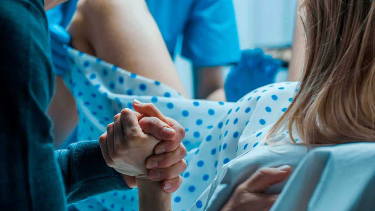 Médico decapita a bebé durante parto; acusan exceso de fuerza en Atlanta