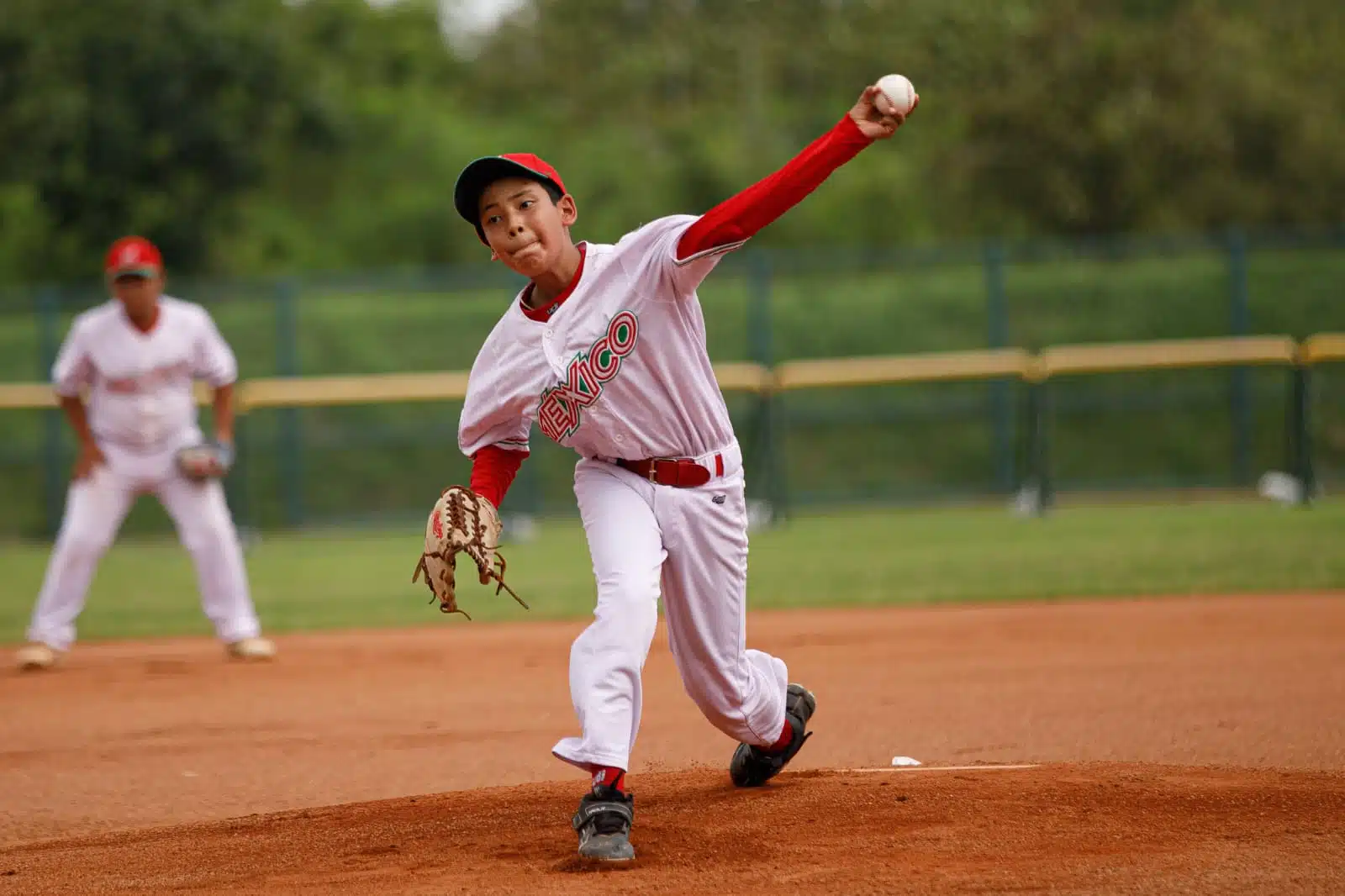 Jugadores del equipo de beisbol de México en el partido contra Nueva Zelanda