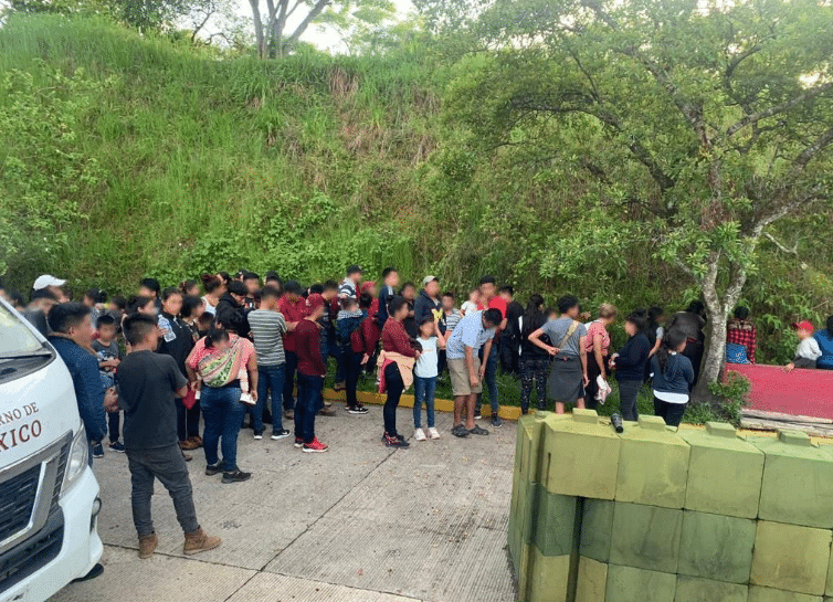 Migrantes rescatados en Veracruz