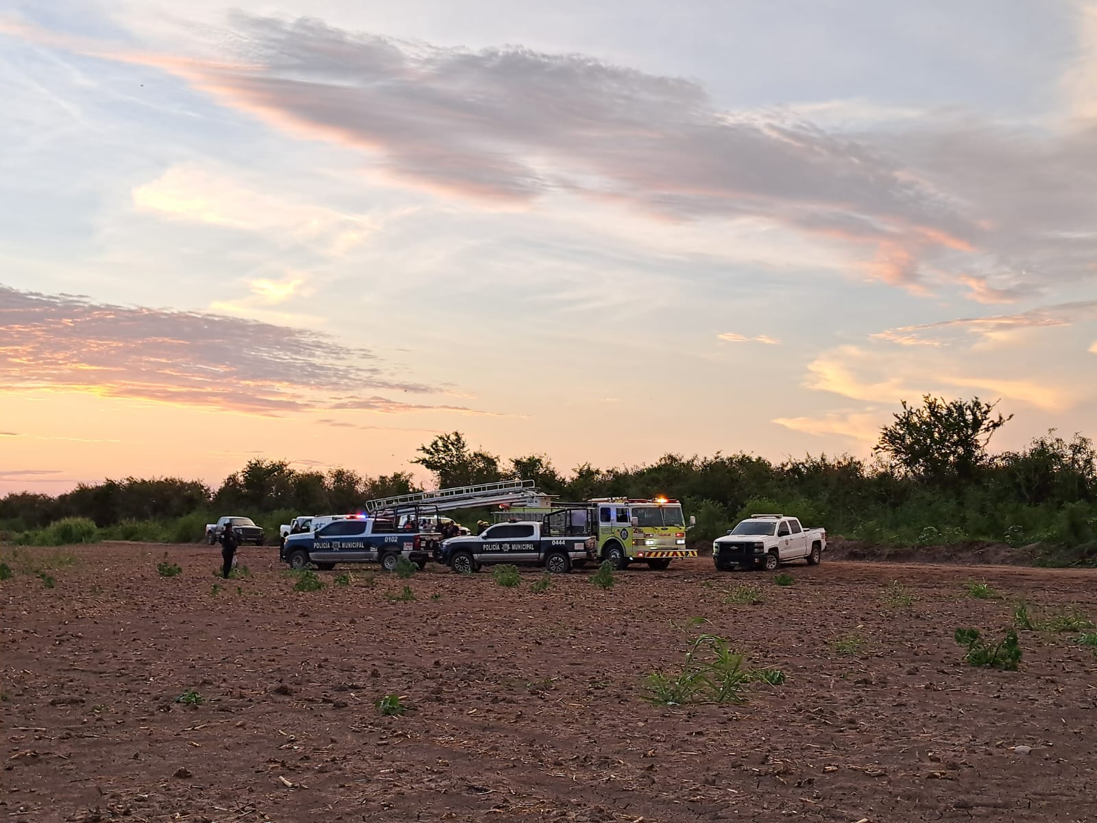 Operativo de búsqueda y localización de dos personas sin vida en Eldorado