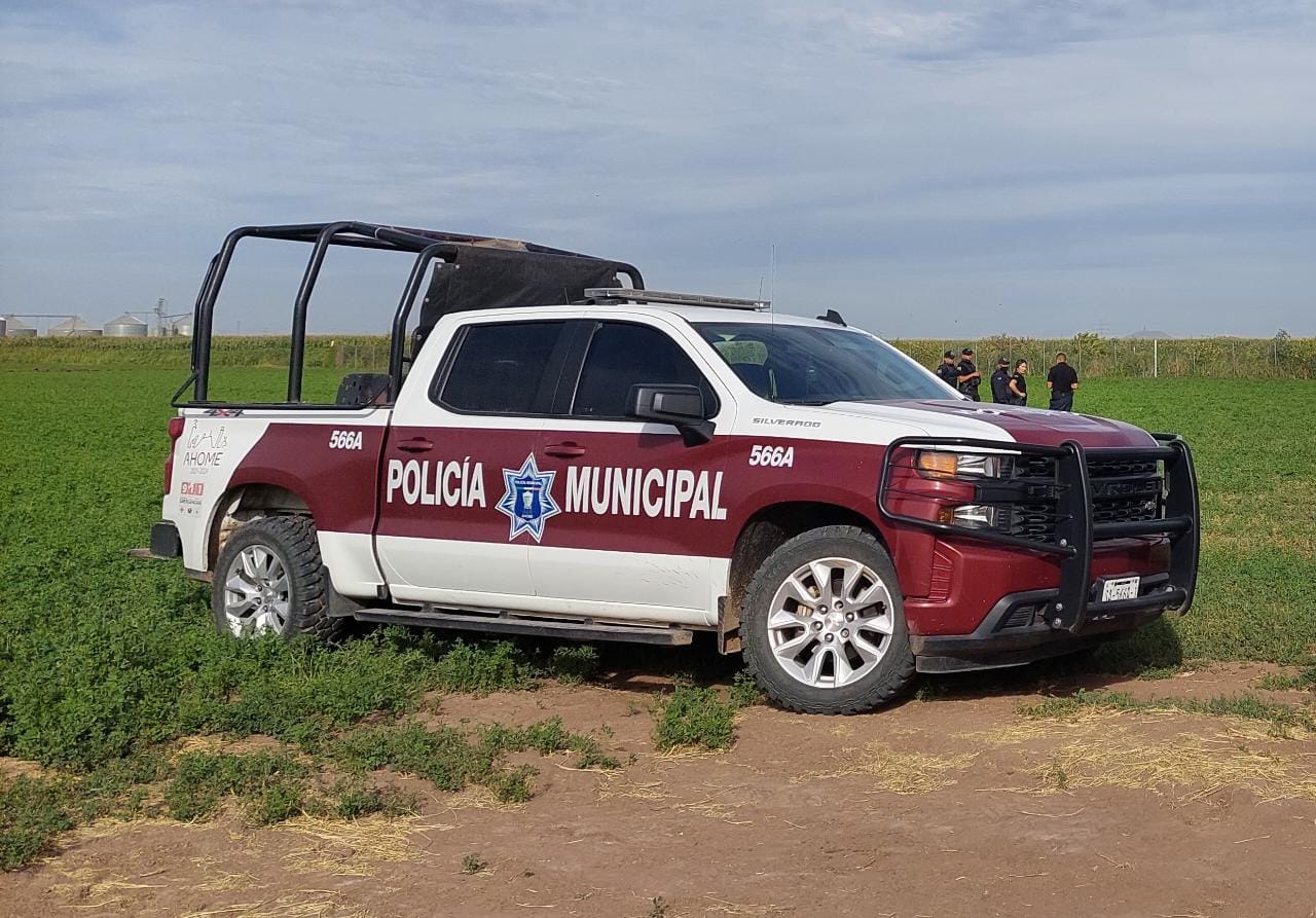 Patrulla de la Policía Municipal en campo