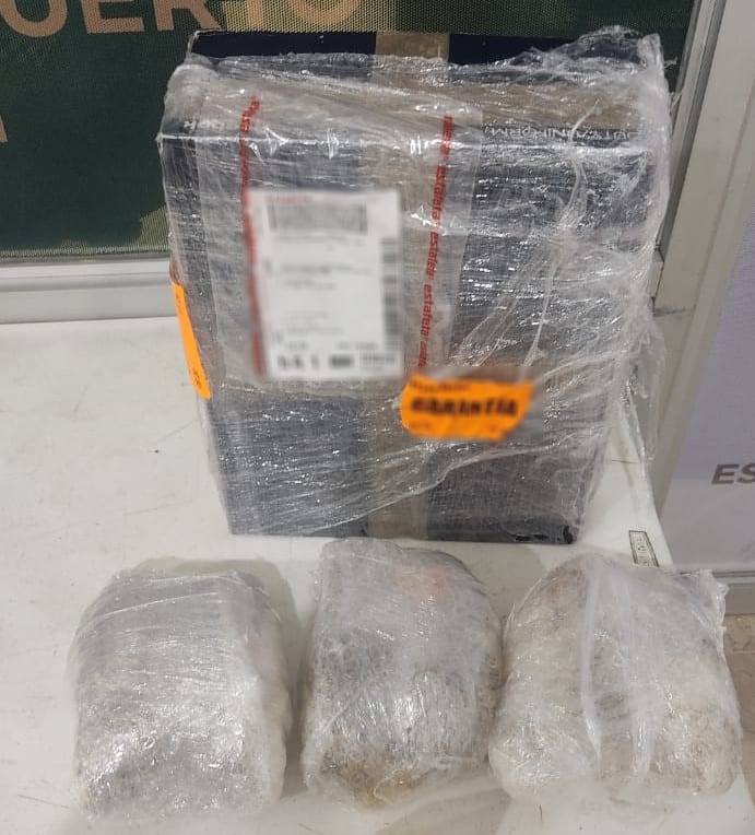 Paquetes de droga aseguradas