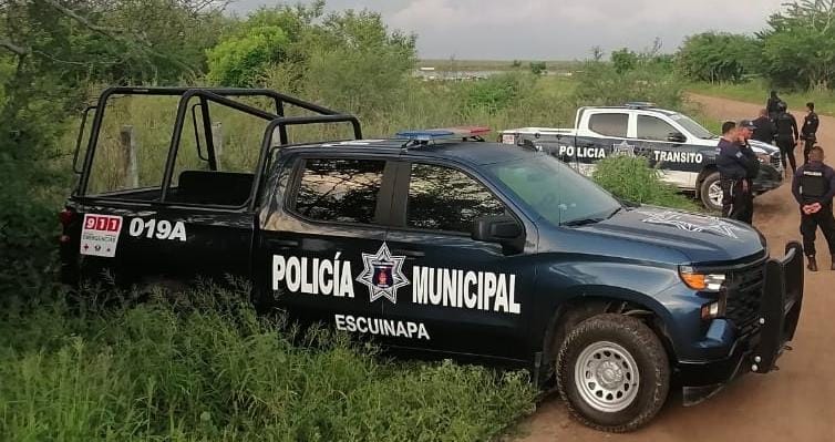 Patrullas de la Policía Estatal y Policía Municipal